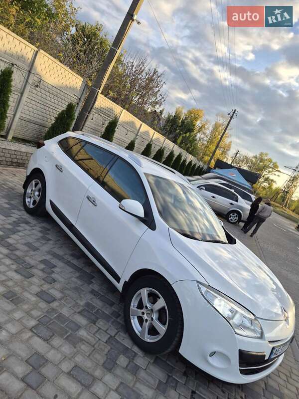 Универсал Renault Megane 2010 в Павлограде фото 13 Универсал Renault Megane 2010 в Павлограде