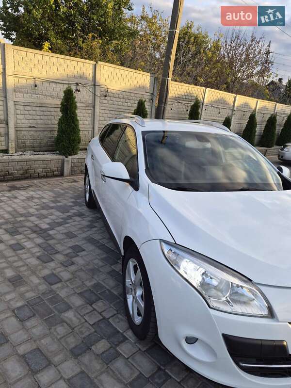 Универсал Renault Megane 2010 в Павлограде фото 18 Универсал Renault Megane 2010 в Павлограде