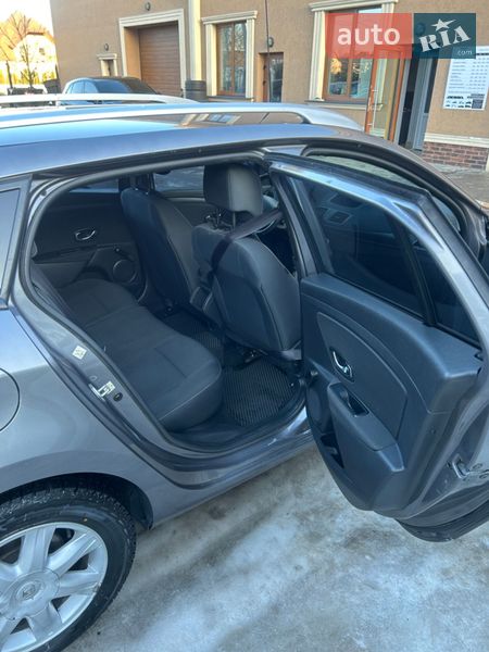 Універсал Renault Megane 2014 в Києві фото 13 Універсал Renault Megane 2014 в Києві