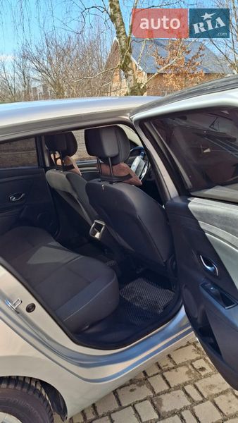 Универсал Renault Megane 2011 в Ивано-Франковске