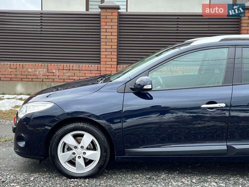 Универсал Renault Megane 2010 в Кропивницком