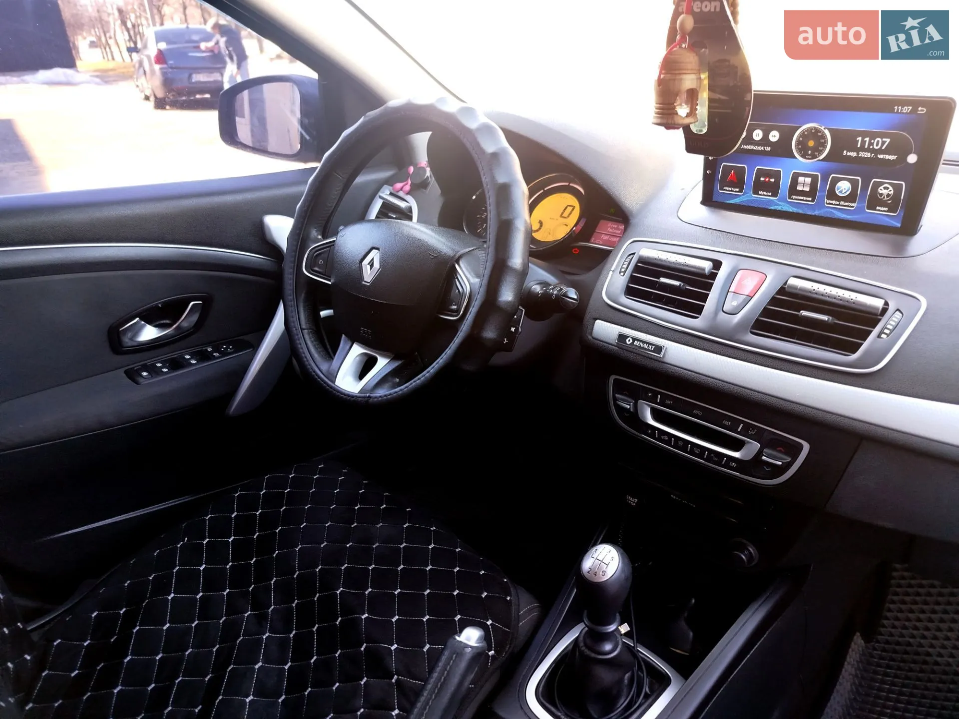 2011 Renault Megane - мініатюра 29