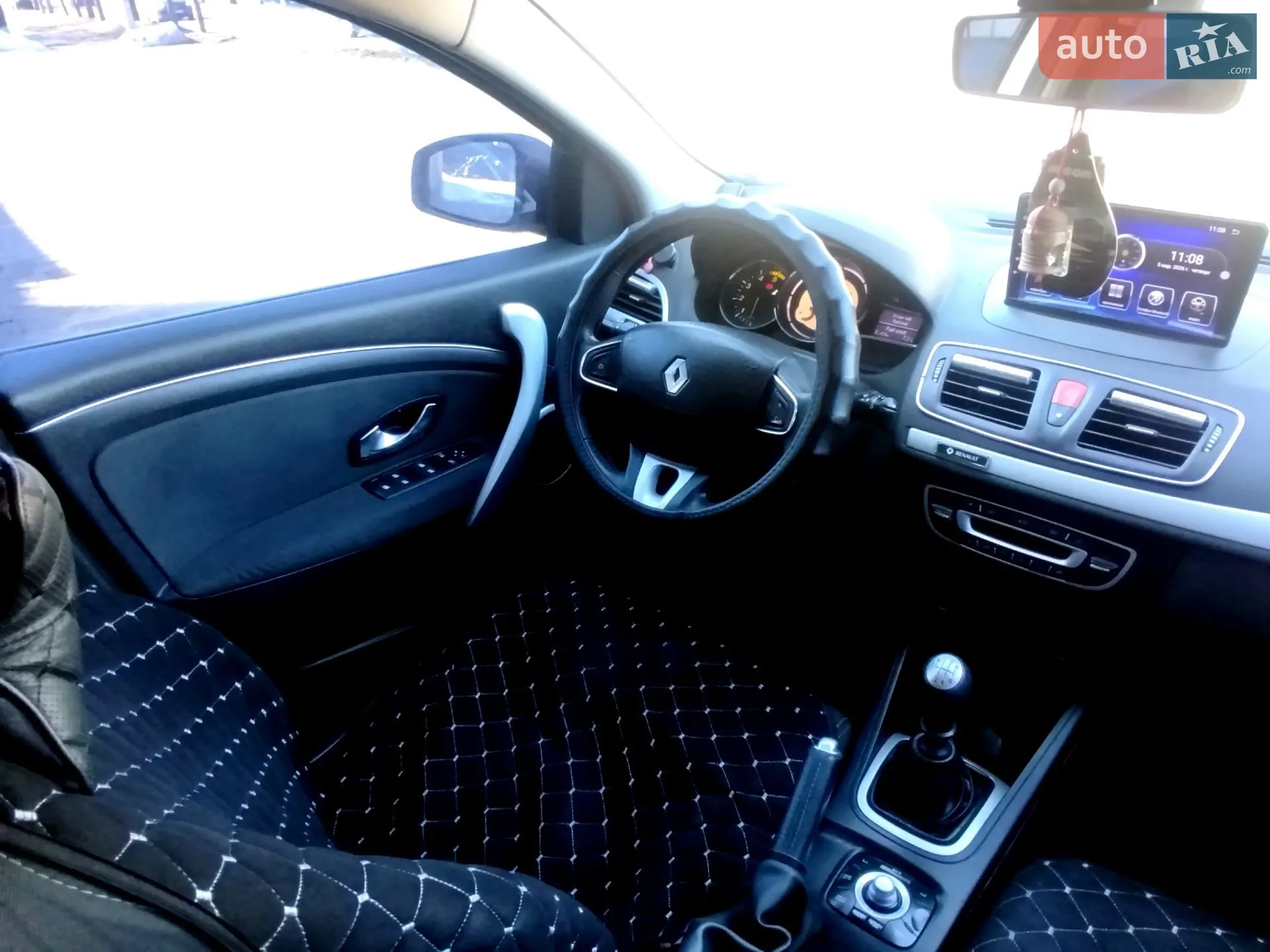 2011 Renault Megane - мініатюра 30