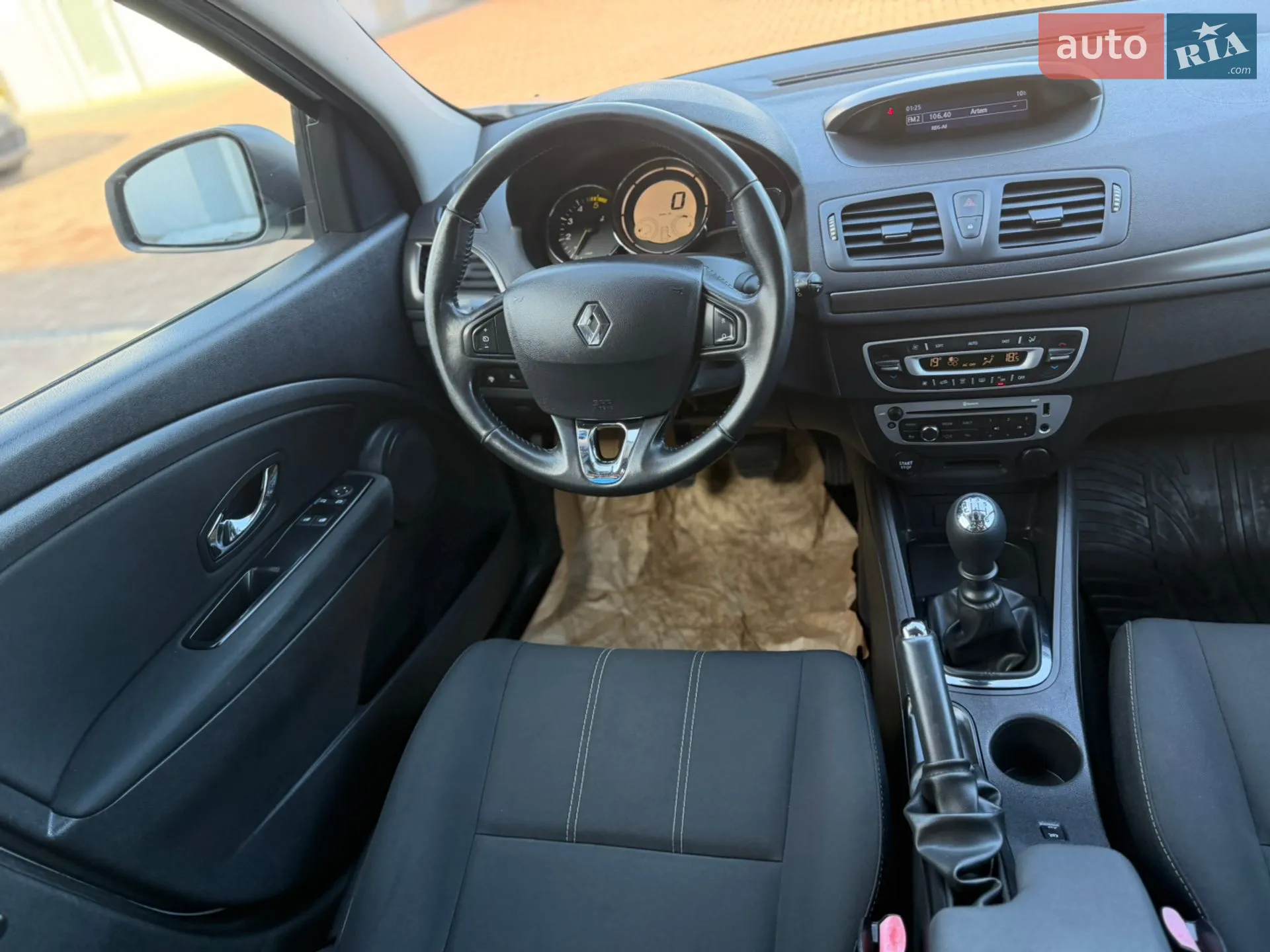 2014 Renault Megane - мініатюра 40