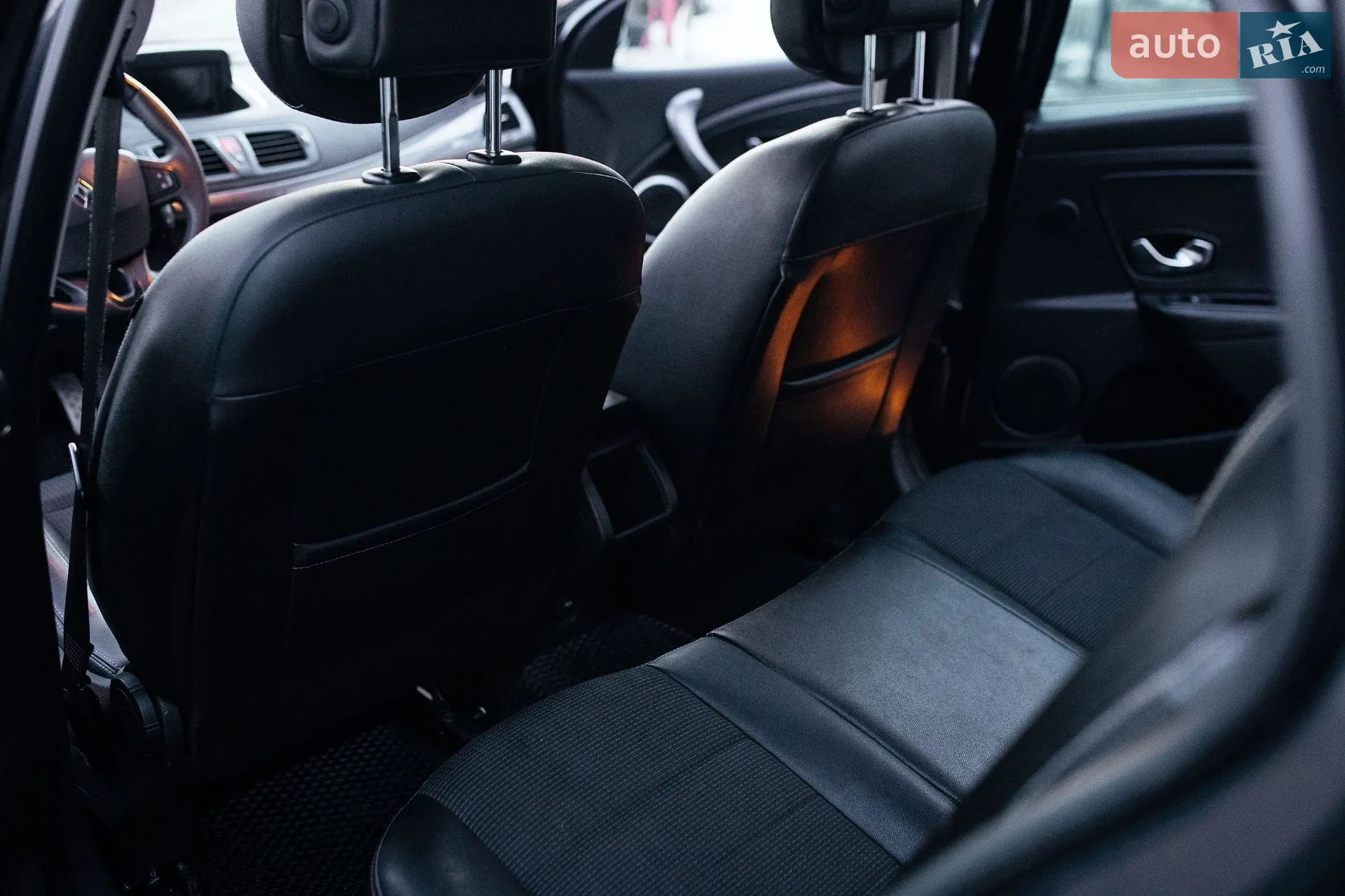 2010 Renault Megane - мініатюра 50