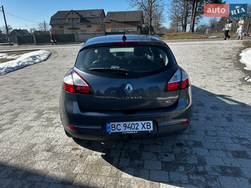 Хэтчбек Renault Megane 2015 в Львове