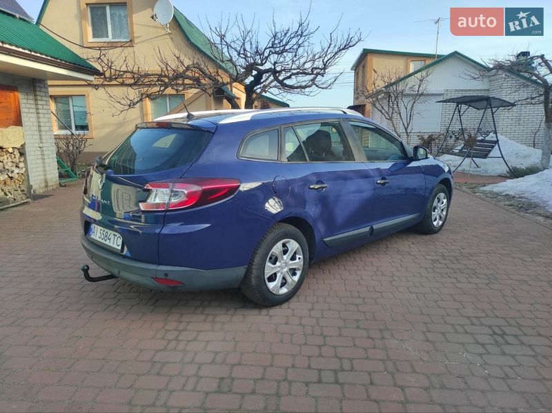 Универсал Renault Megane 2010 в Киеве