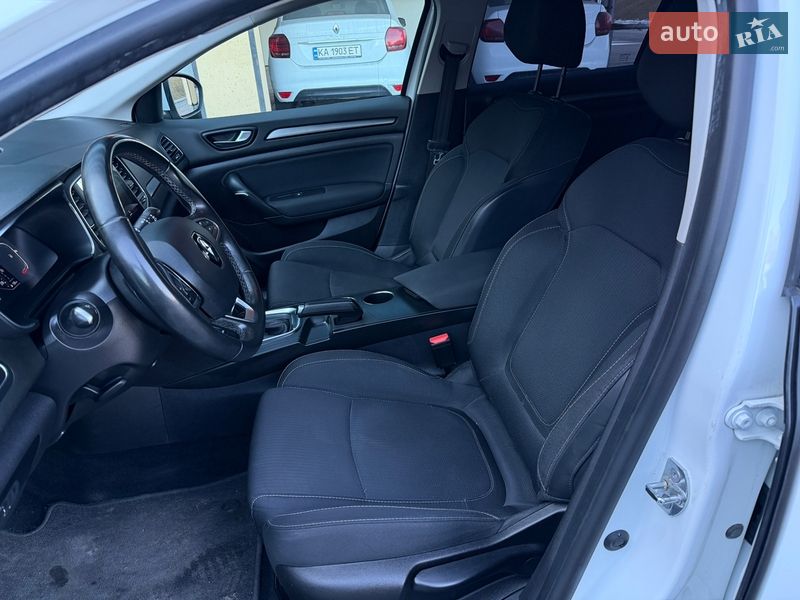 Универсал Renault Megane 2021 в Киеве