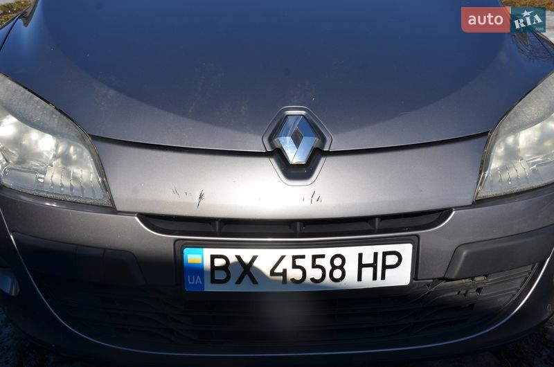 Универсал Renault Megane 2010 в Староконстантинове