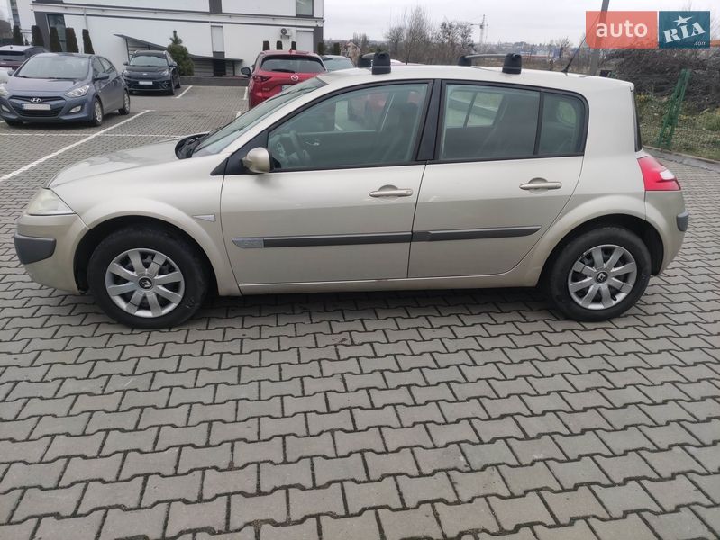 Хэтчбек Renault Megane 2006 в Луцке