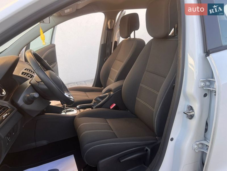 Универсал Renault Megane 2015 в Луцке фото 15 Универсал Renault Megane 2015 в Луцке