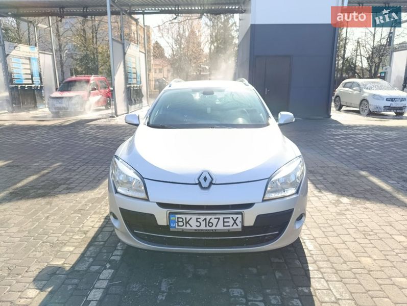 Универсал Renault Megane 2011 в Луцке