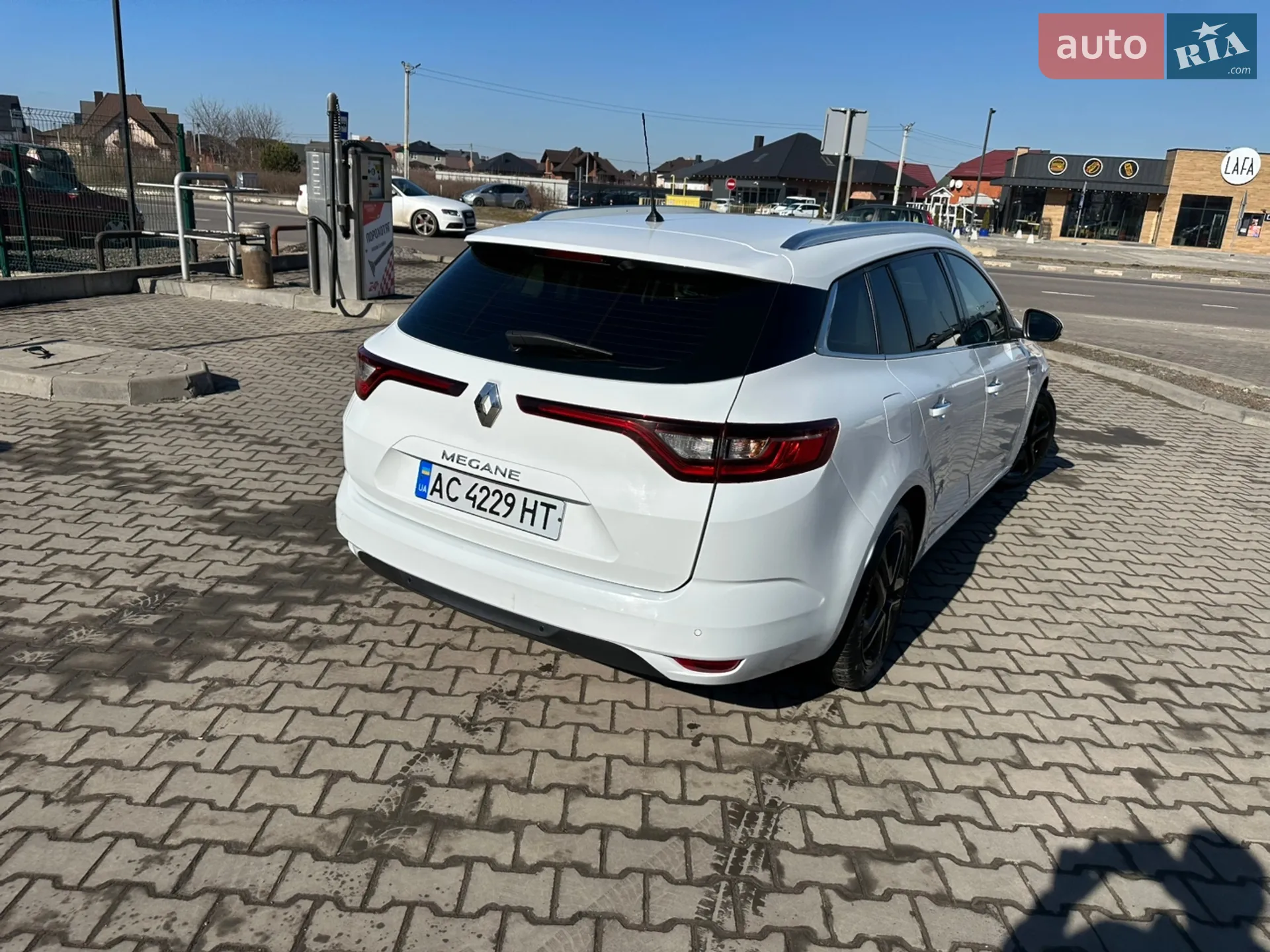 2017 Renault Megane - мініатюра 14