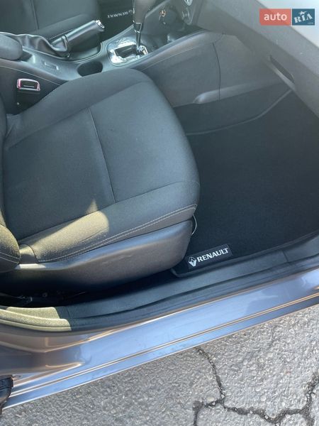 Хэтчбек Renault Megane 2015 в Черновцах