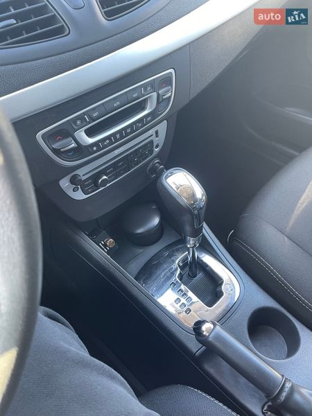 Хэтчбек Renault Megane 2015 в Черновцах