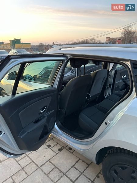 Универсал Renault Megane 2011 в Ровно
