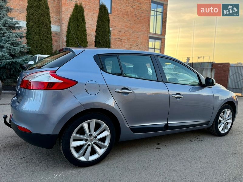 Хэтчбек Renault Megane 2010 в Ровно