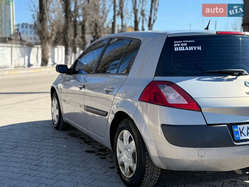 Хэтчбек Renault Megane 2005 в Киеве