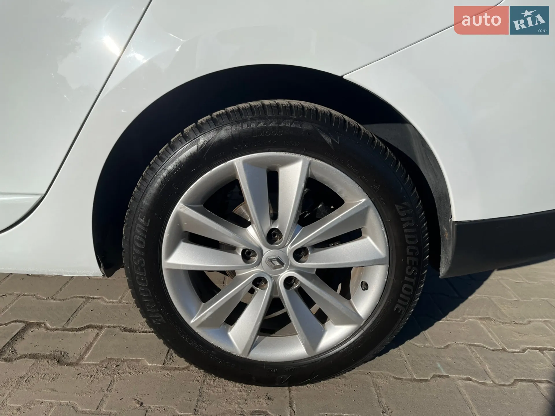 2012 Renault Megane - мініатюра 21