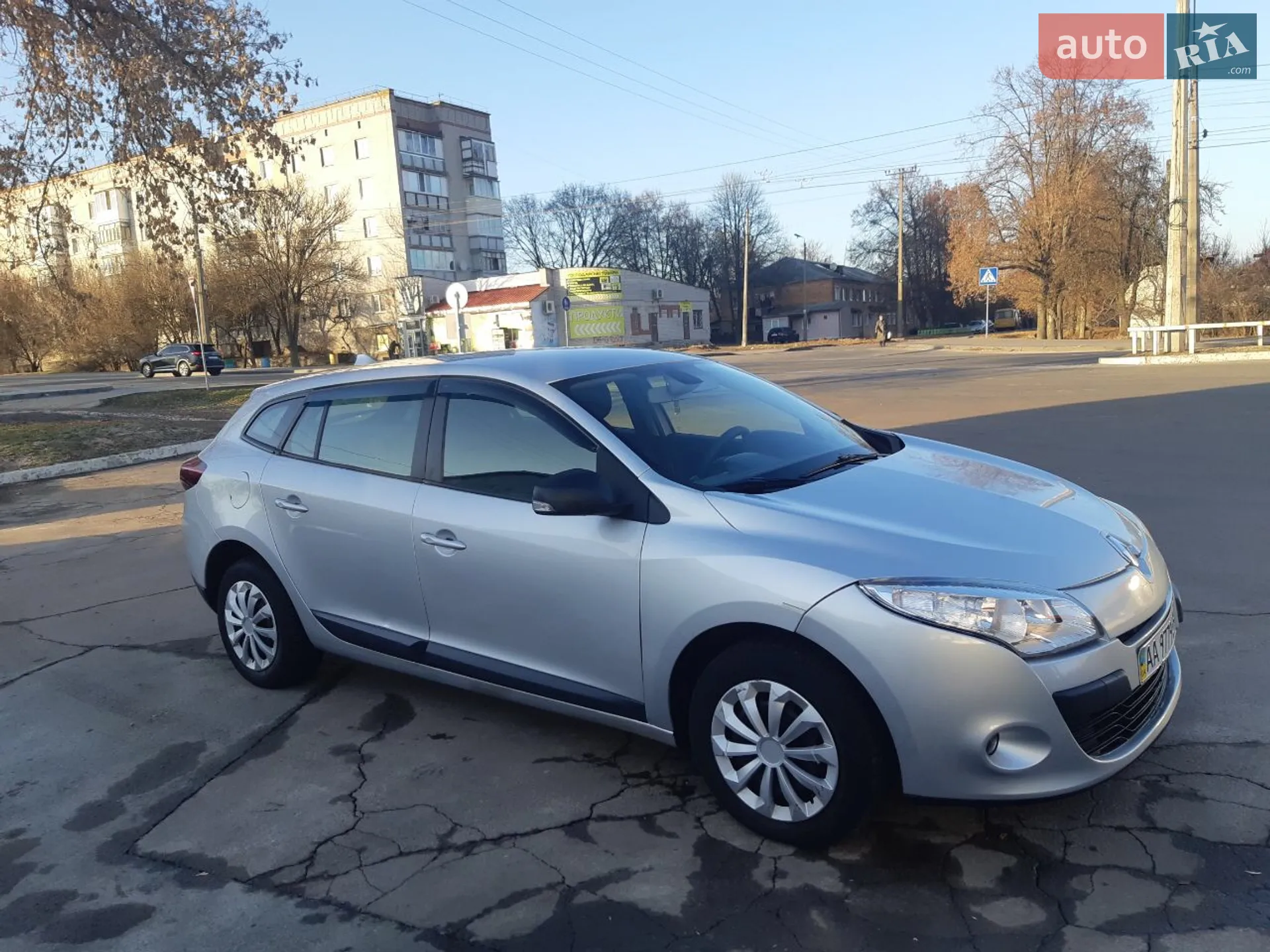 2010 Renault Megane - мініатюра 13