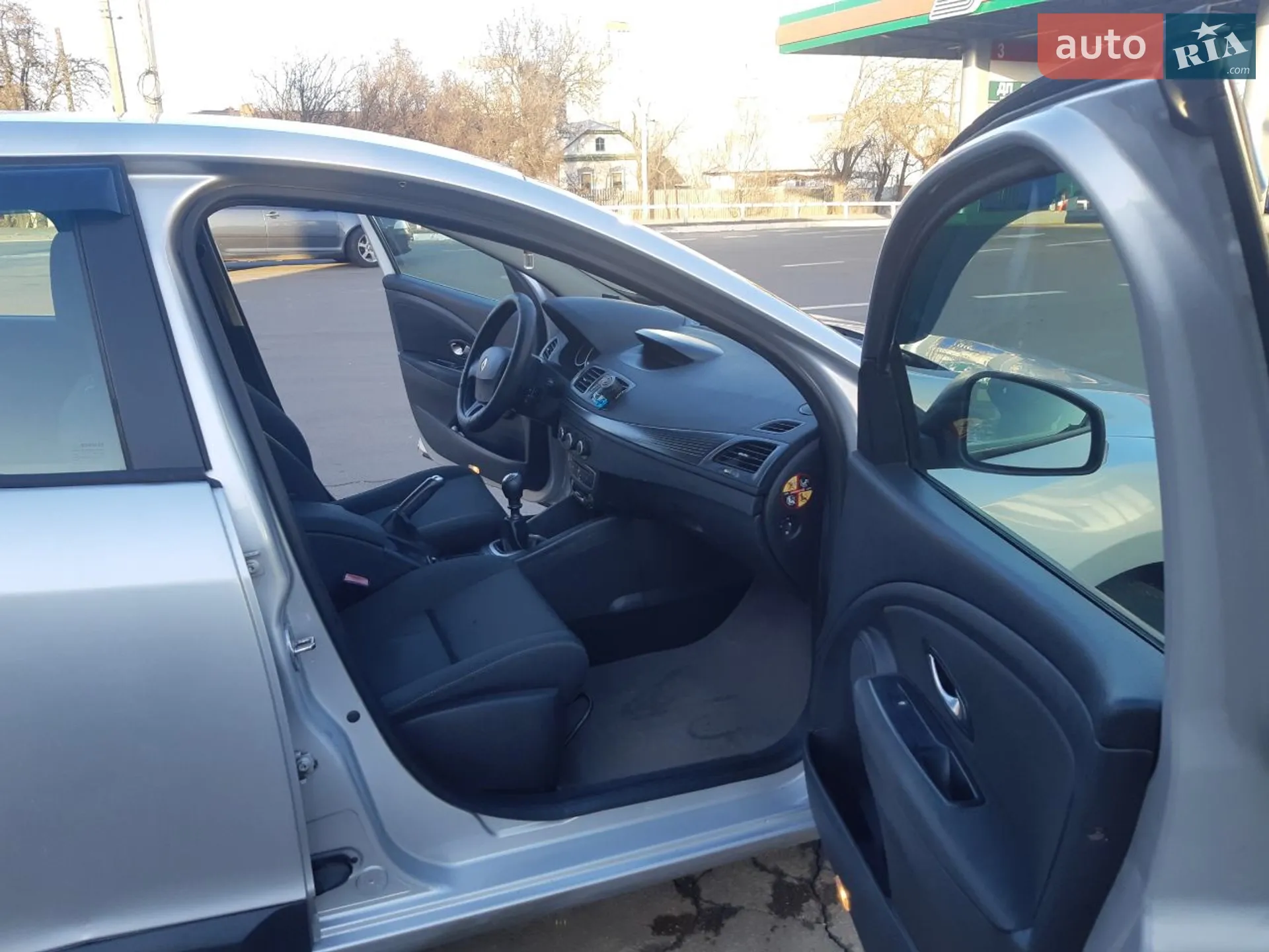 2010 Renault Megane - мініатюра 25
