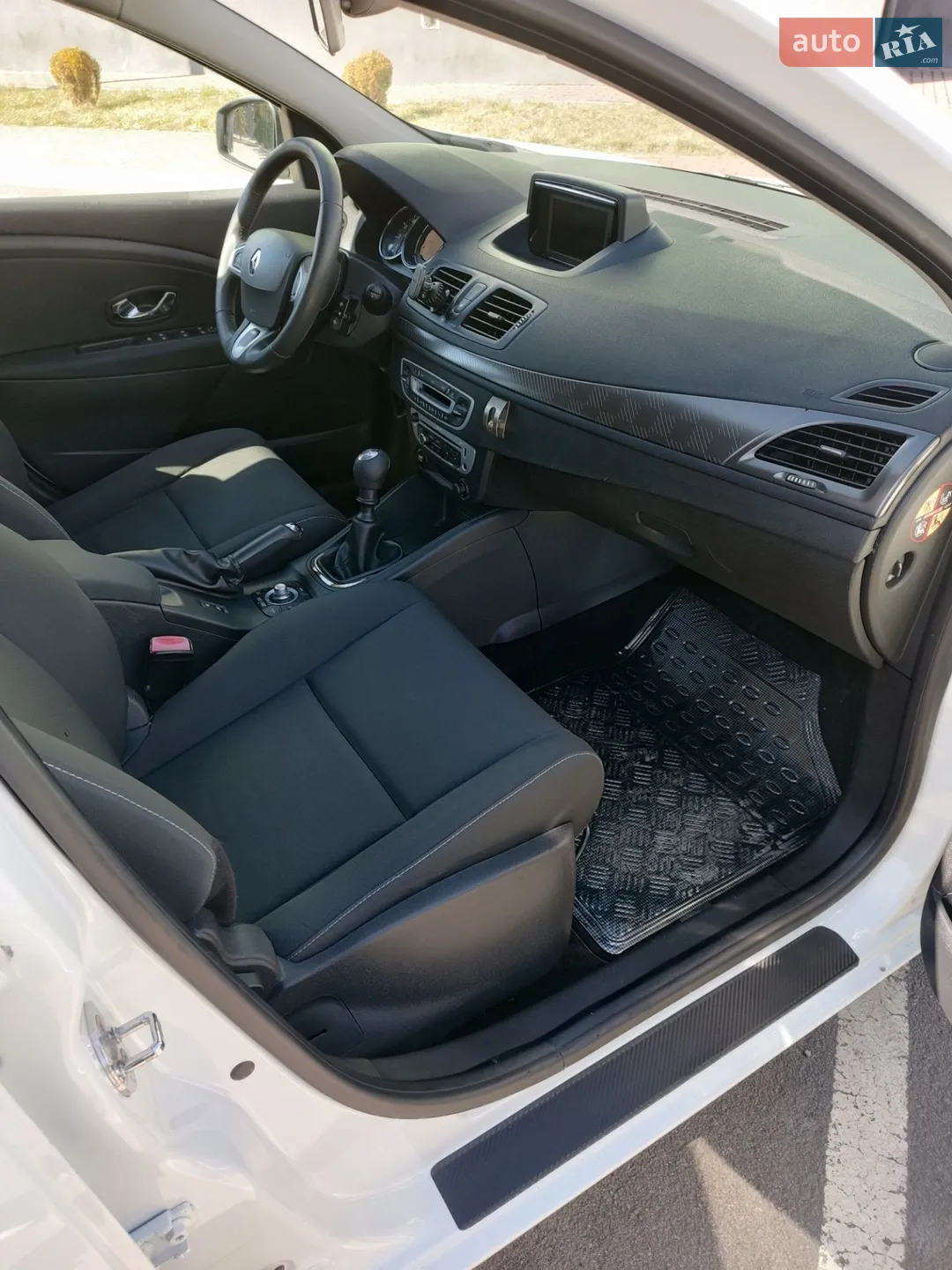 2012 Renault Megane - мініатюра 21