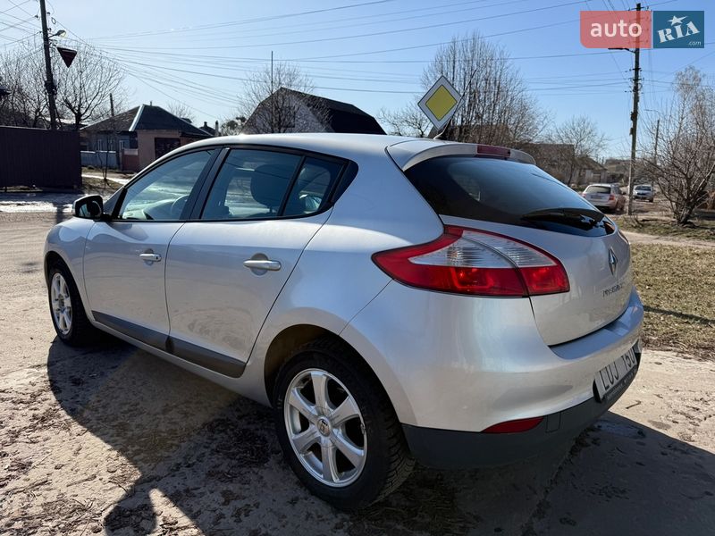 Хэтчбек Renault Megane 2011 в Киеве