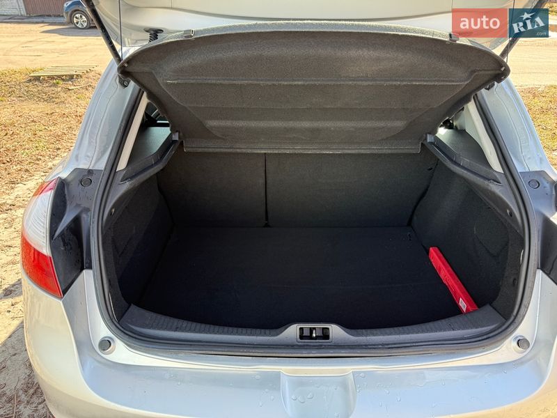 Хэтчбек Renault Megane 2011 в Киеве