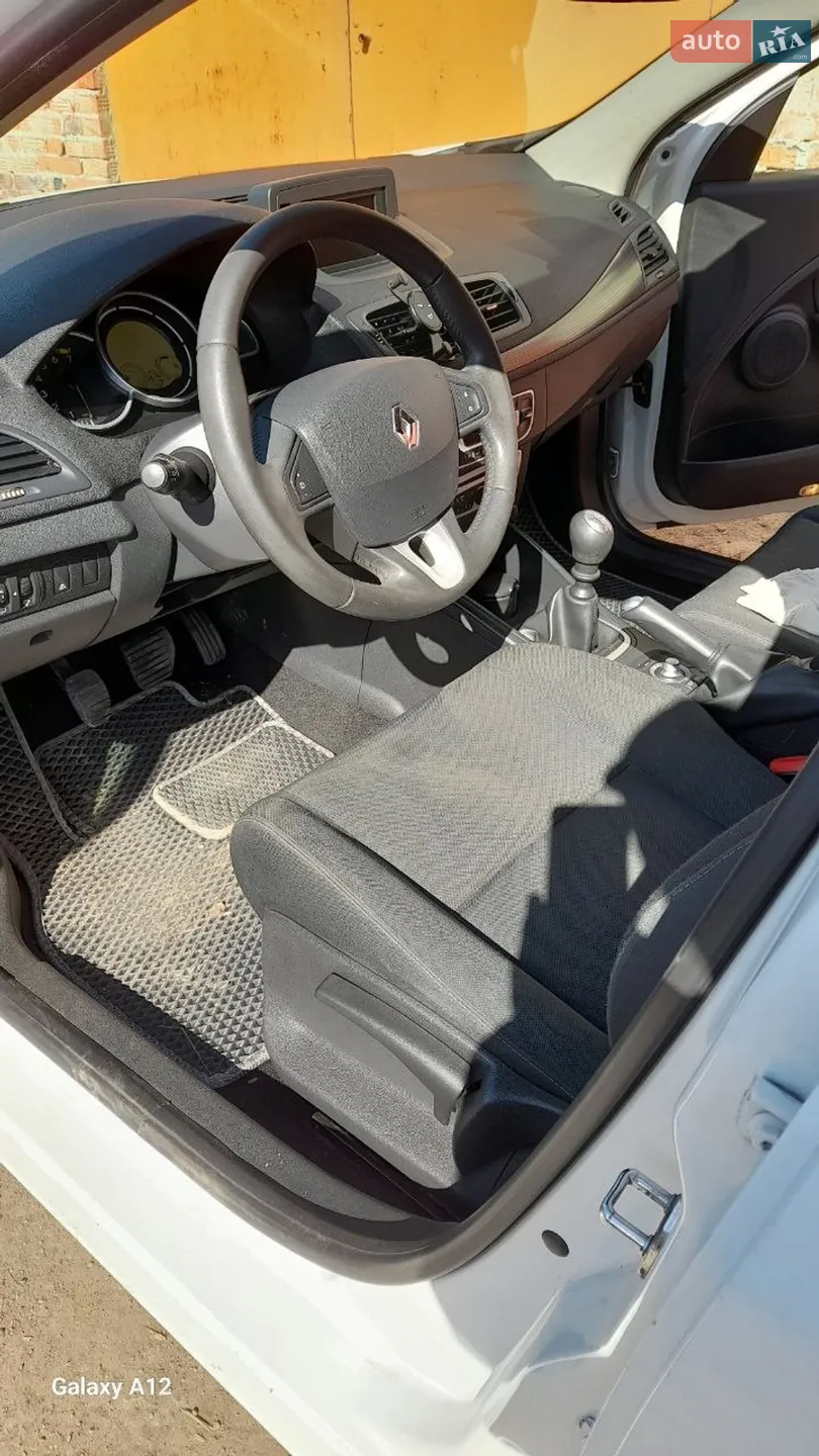 2010 Renault Megane - мініатюра 7