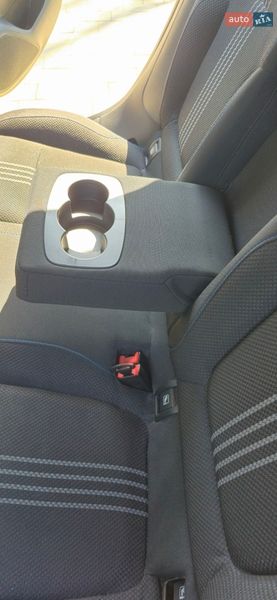 Хэтчбек Renault Megane 2018 в Ужгороде фото 20 Хэтчбек Renault Megane 2018 в Ужгороде