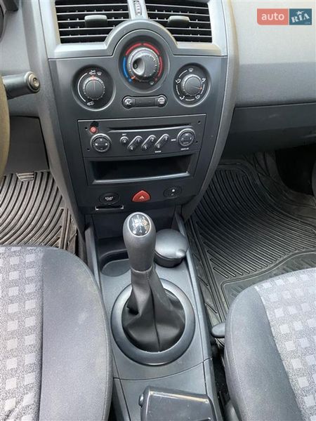 Седан Renault Megane 2007 в Городенке