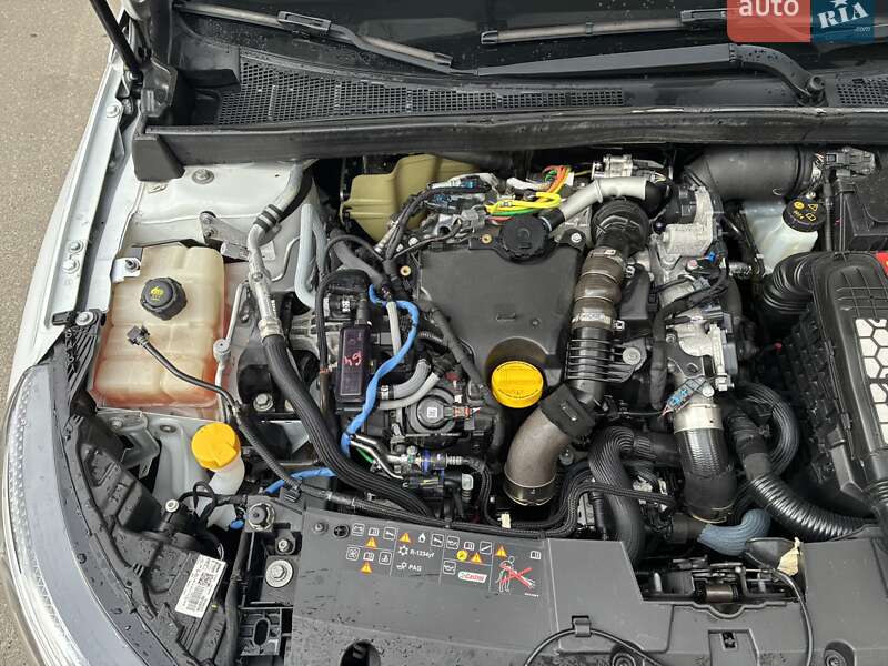 Универсал Renault Megane 2021 в Киеве фото 140 Универсал Renault Megane 2021 в Киеве