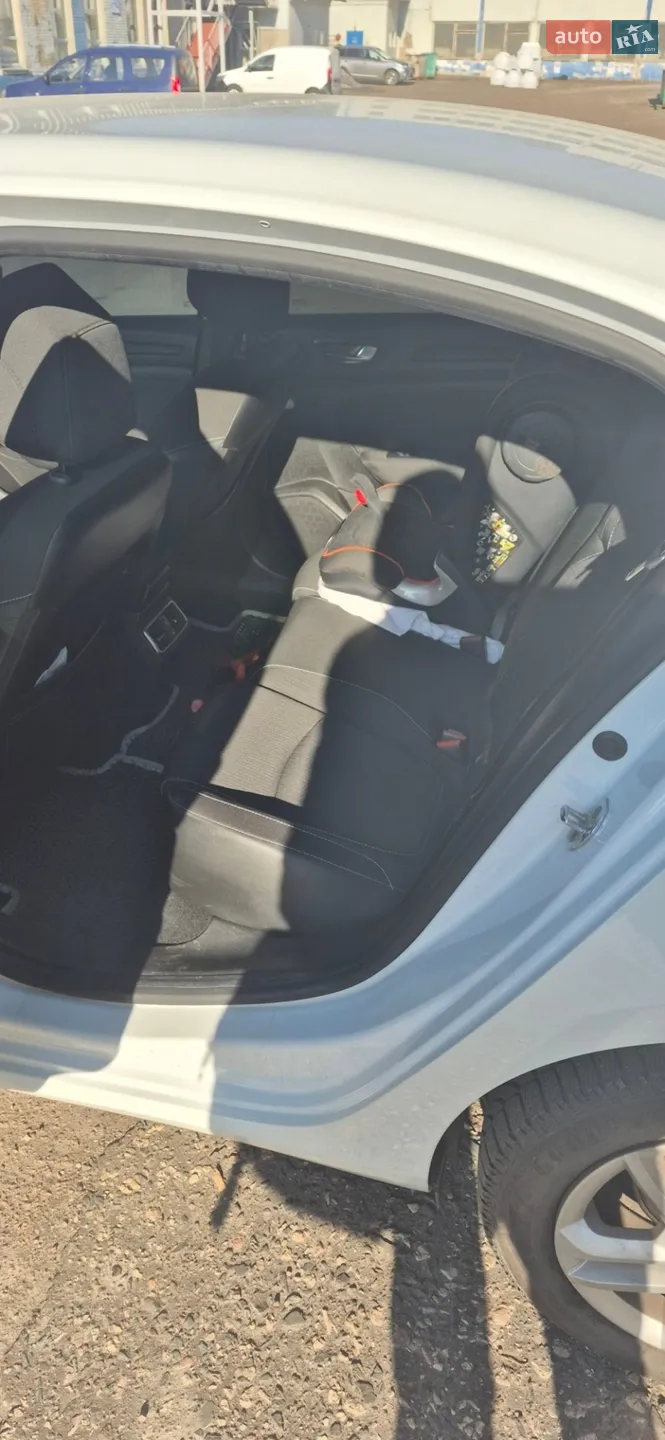 2019 Renault Megane - мініатюра 8