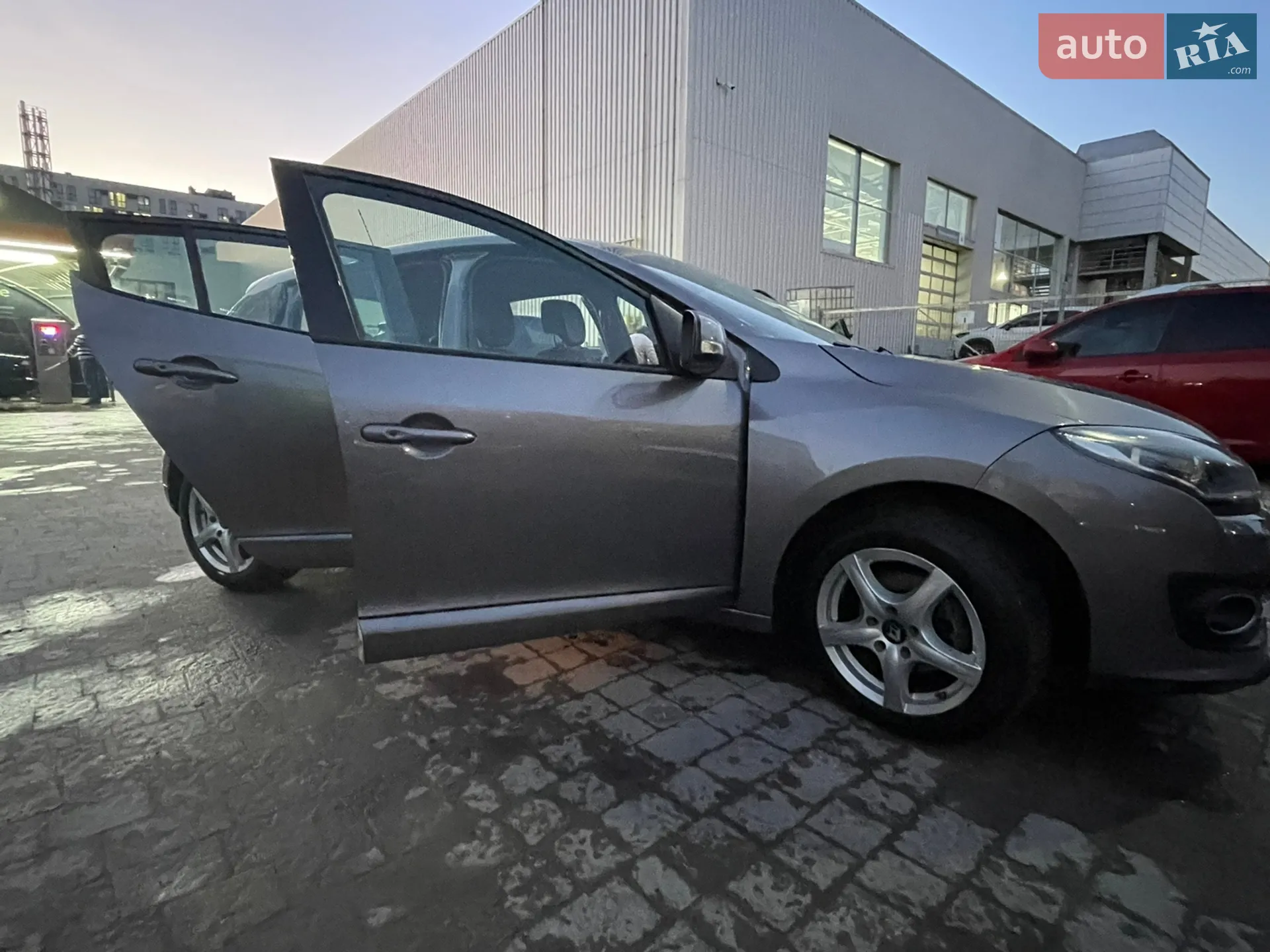 2015 Renault Megane - мініатюра 8