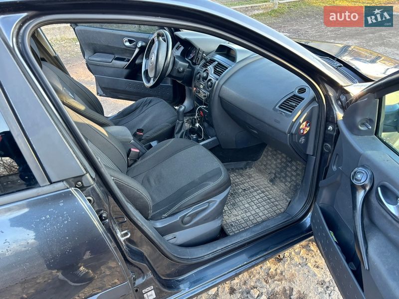 Седан Renault Megane 2007 в Києві фото 18 Седан Renault Megane 2007 в Києві