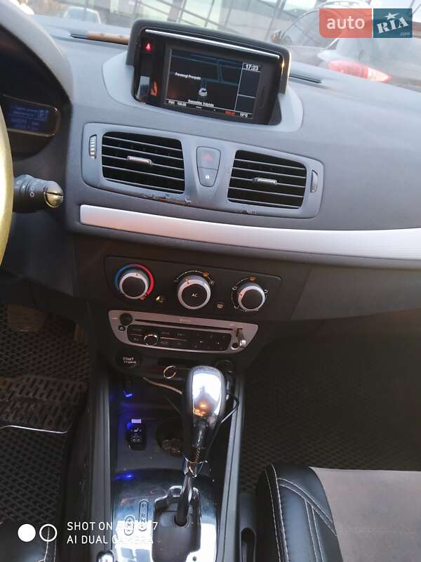 Универсал Renault Megane 2013 в Киеве