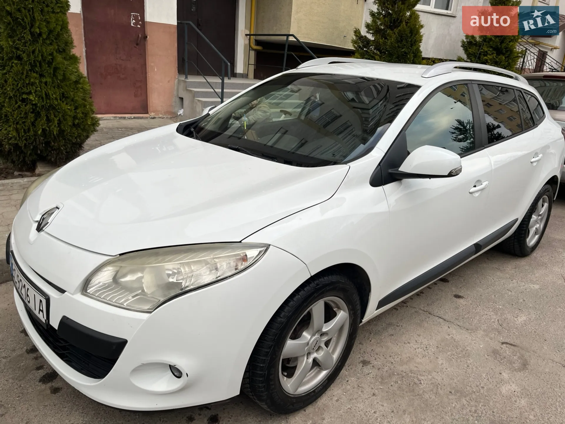 2010 Renault Megane - мініатюра 2