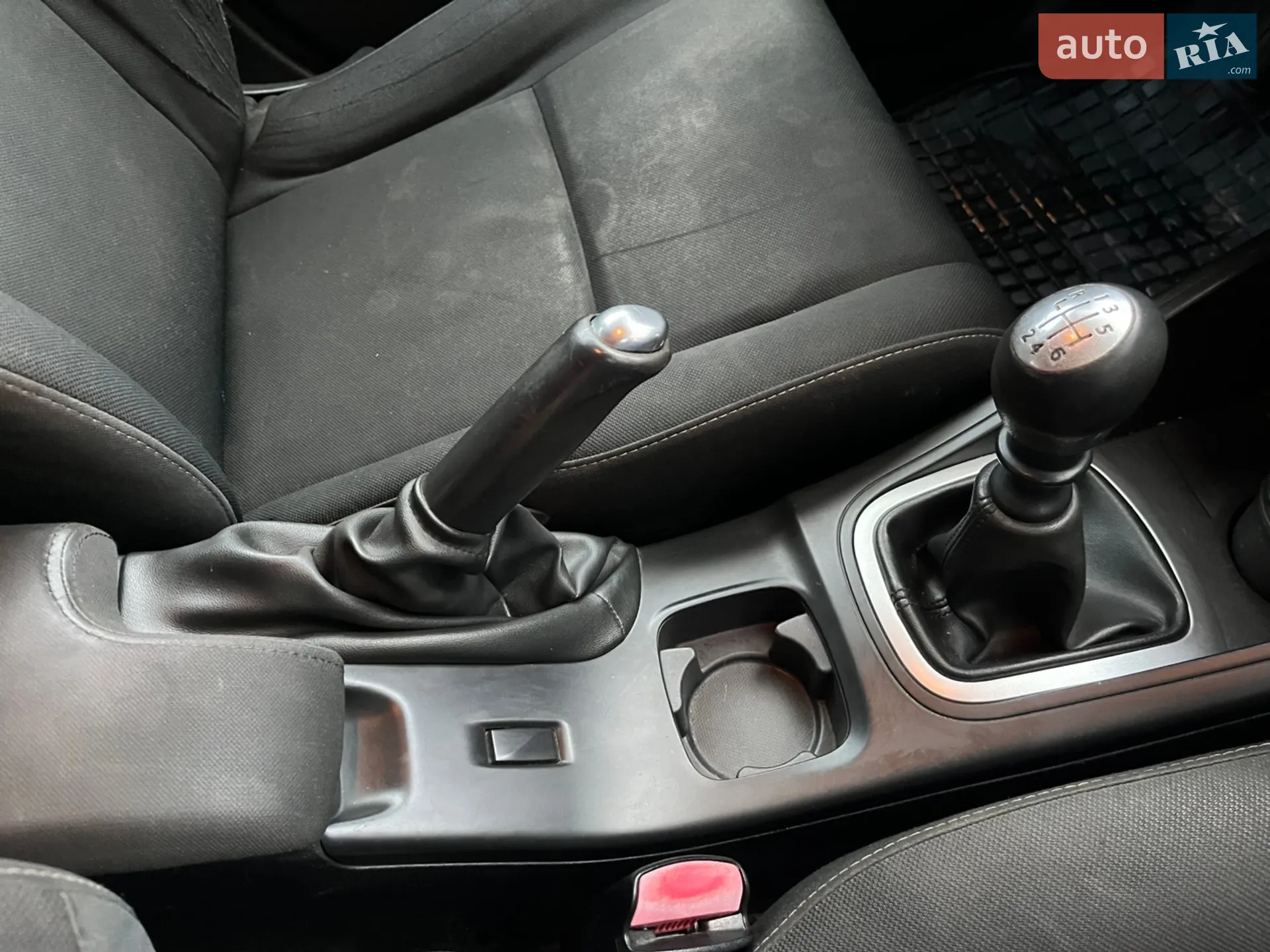 2010 Renault Megane - мініатюра 74