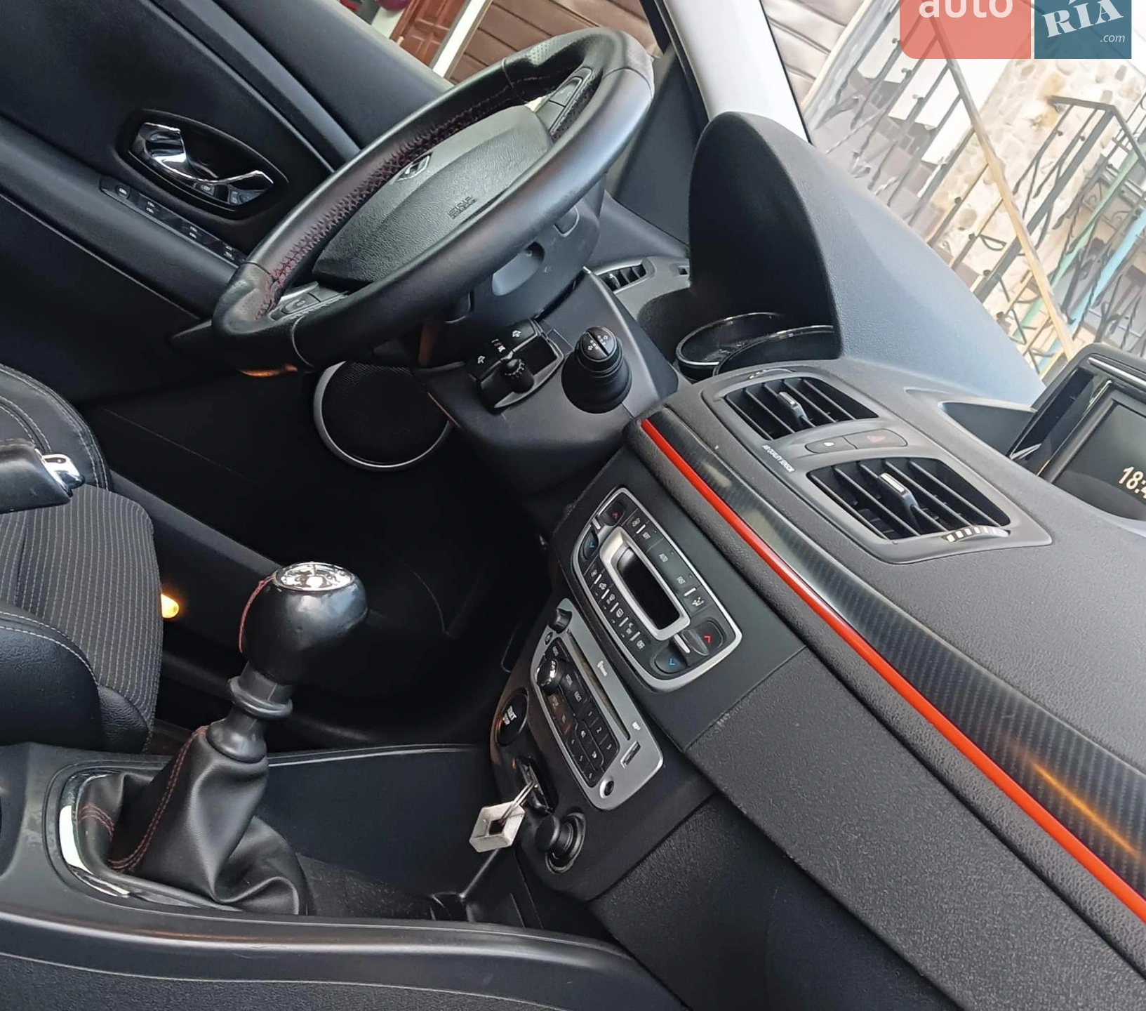 2012 Renault Megane - мініатюра 12