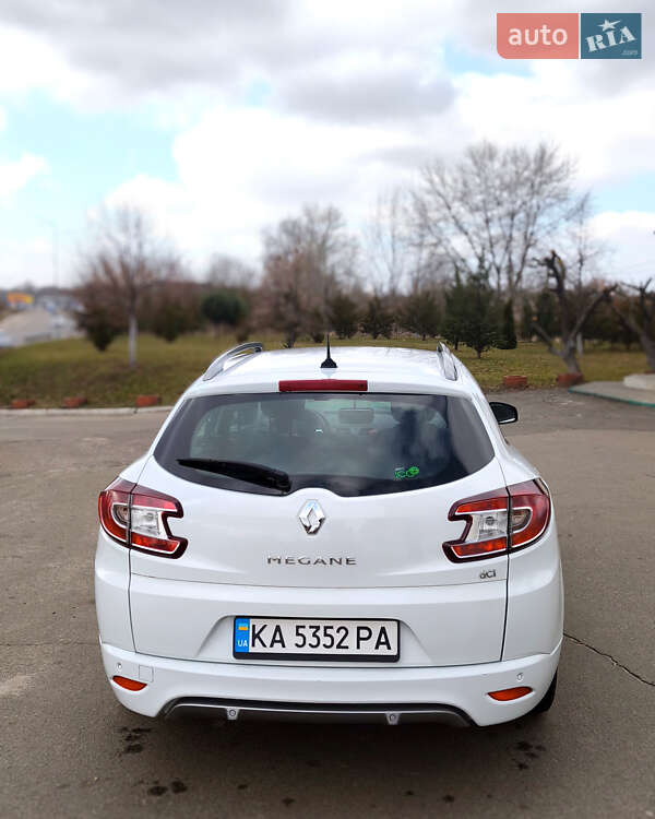 Универсал Renault Megane 2015 в Киеве