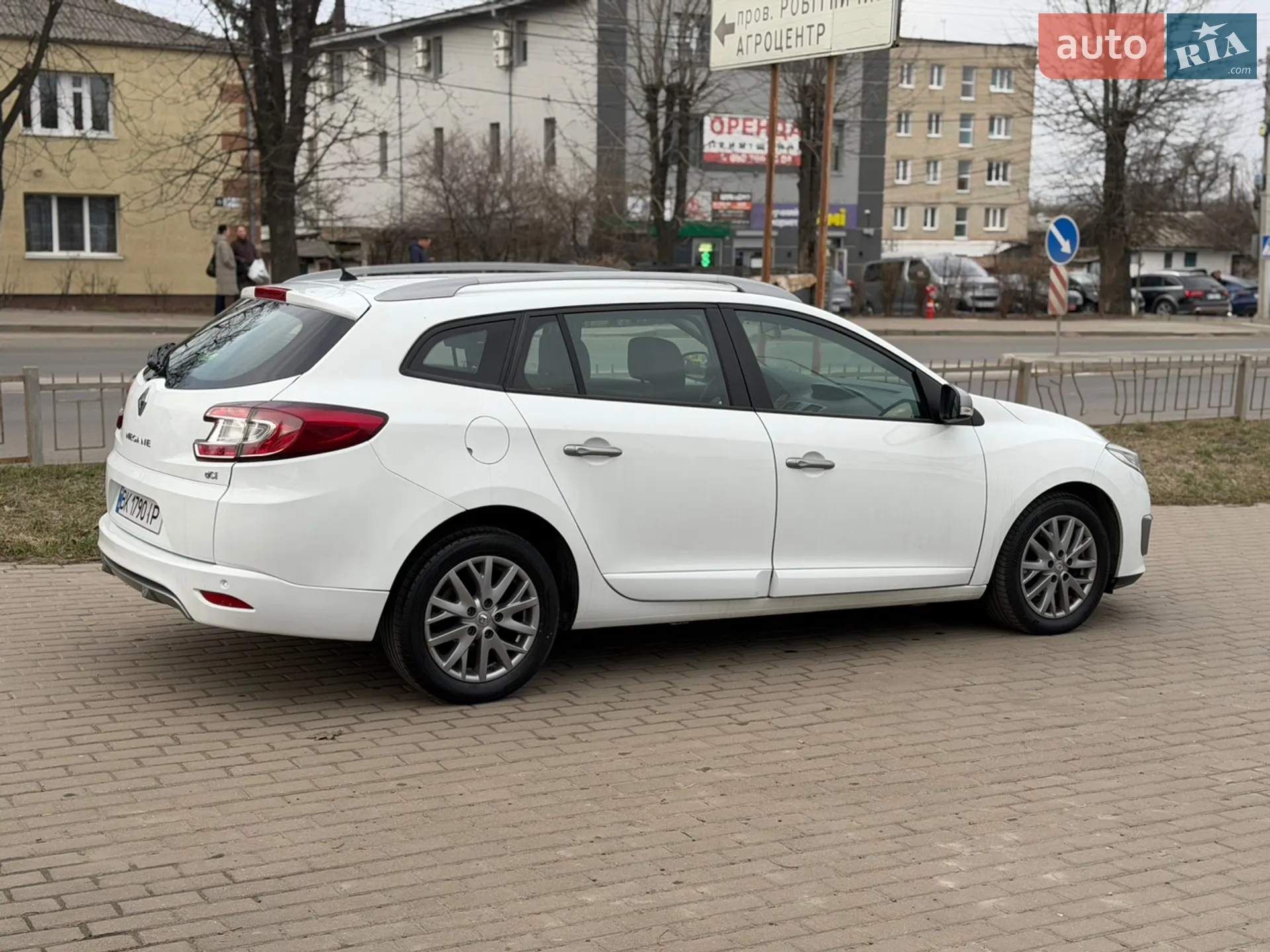2014 Renault Megane - мініатюра 7