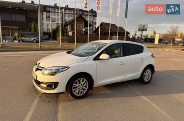Хэтчбек Renault Megane 2015 в Киеве