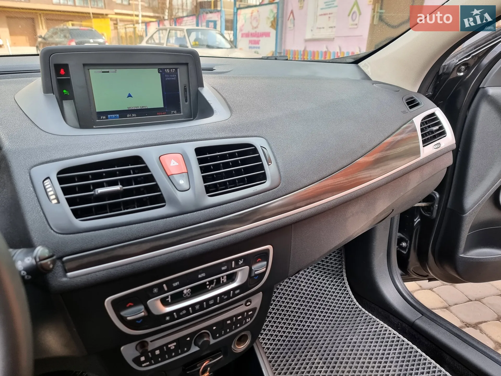 2010 Renault Megane - мініатюра 34