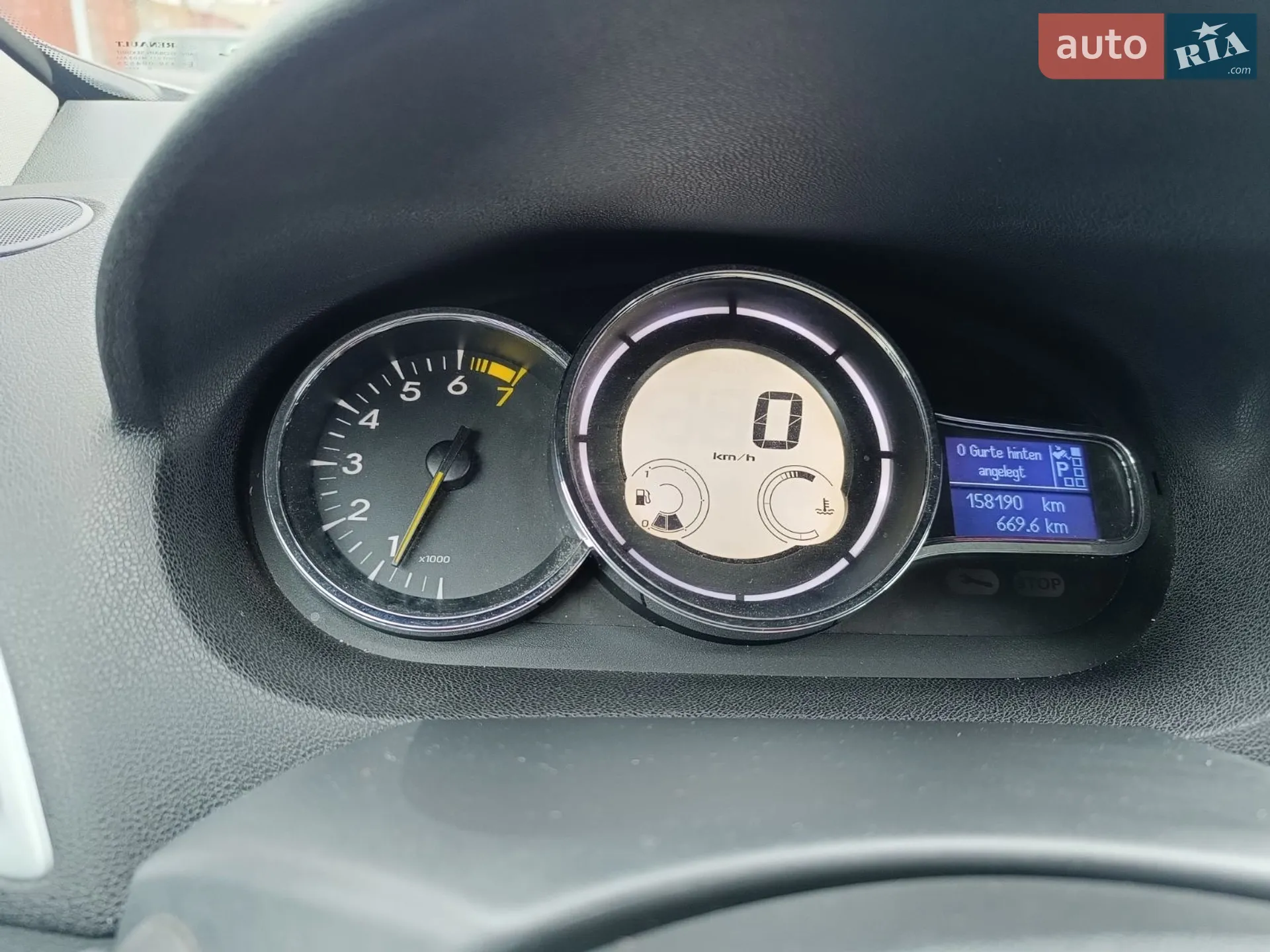 2010 Renault Megane - мініатюра 19