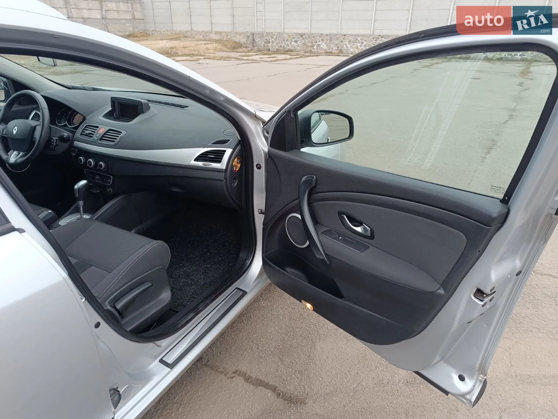 2010 Renault Megane - мініатюра 16