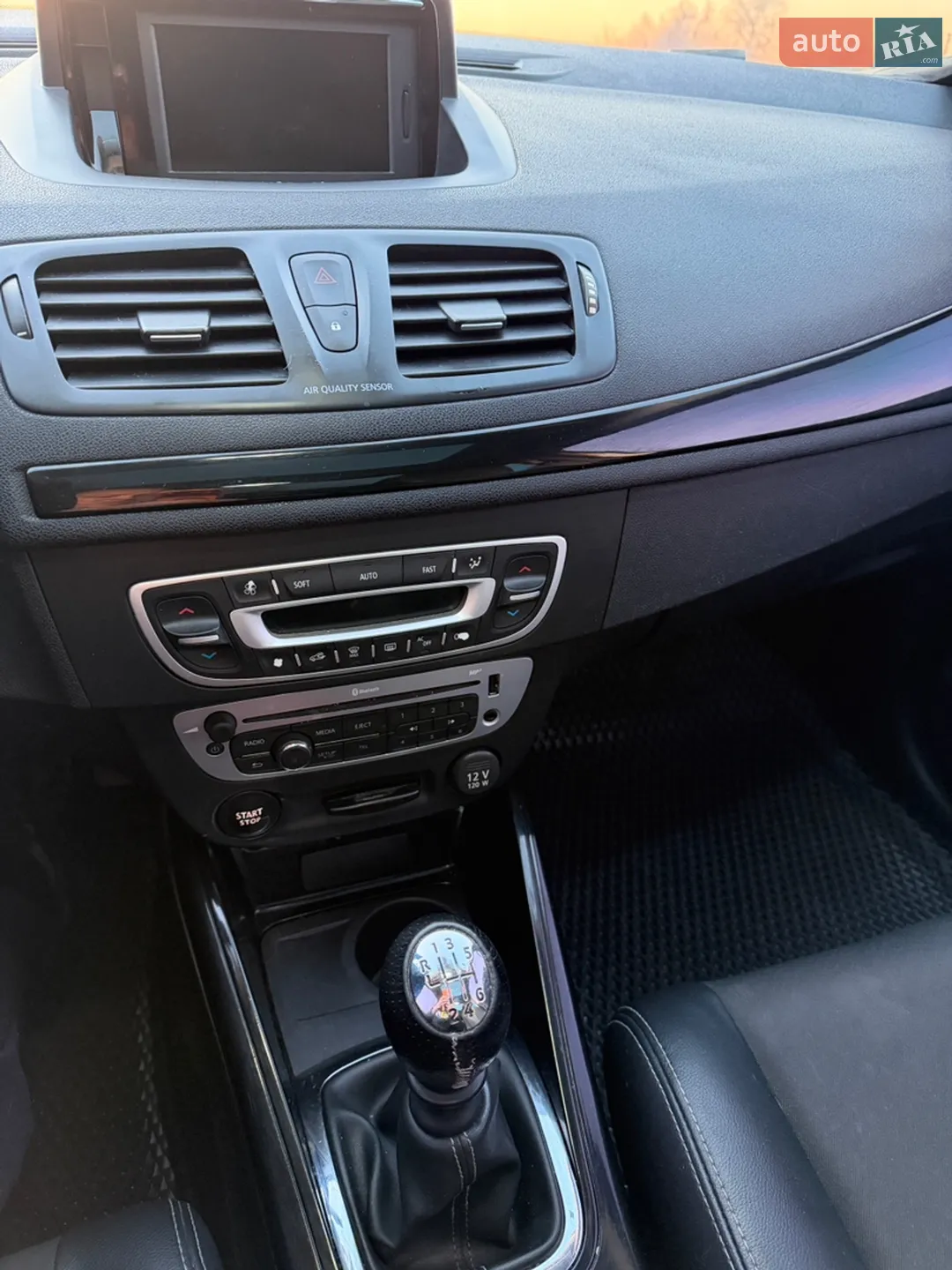 2013 Renault Megane - мініатюра 19