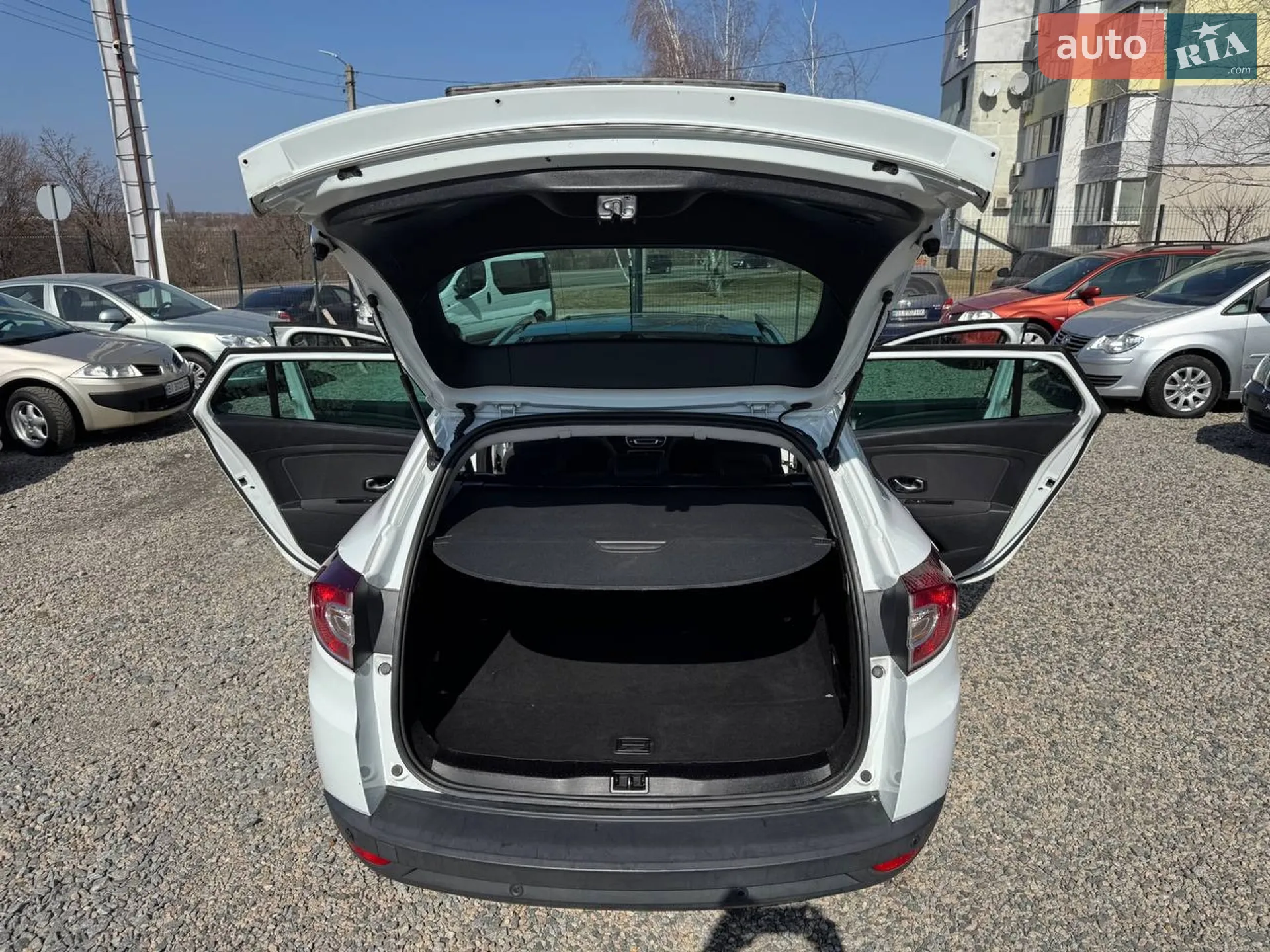 2011 Renault Megane - мініатюра 79