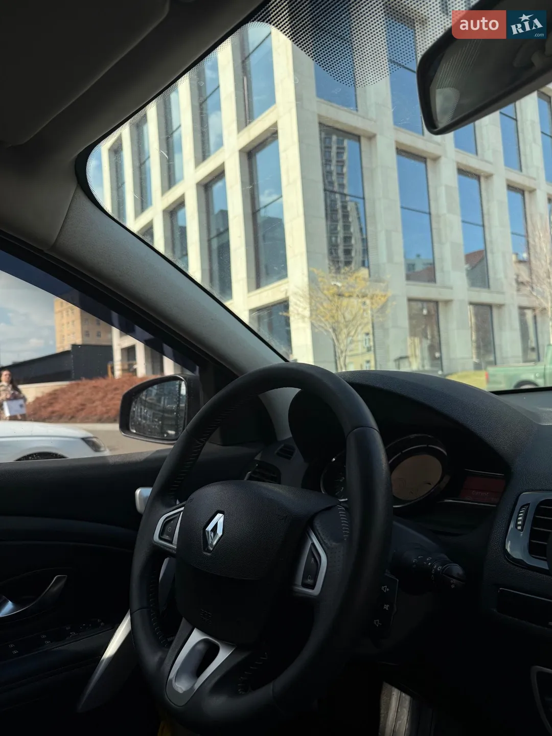 2011 Renault Megane - мініатюра 10