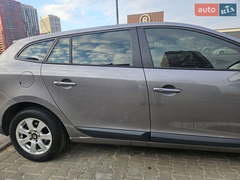 Универсал Renault Megane 2010 в Киеве