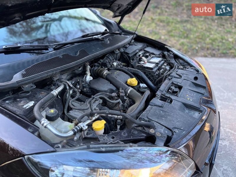 Универсал Renault Megane 2013 в Остроге фото 39 Универсал Renault Megane 2013 в Остроге